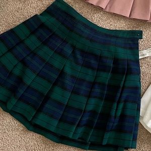 Plain skater skirt